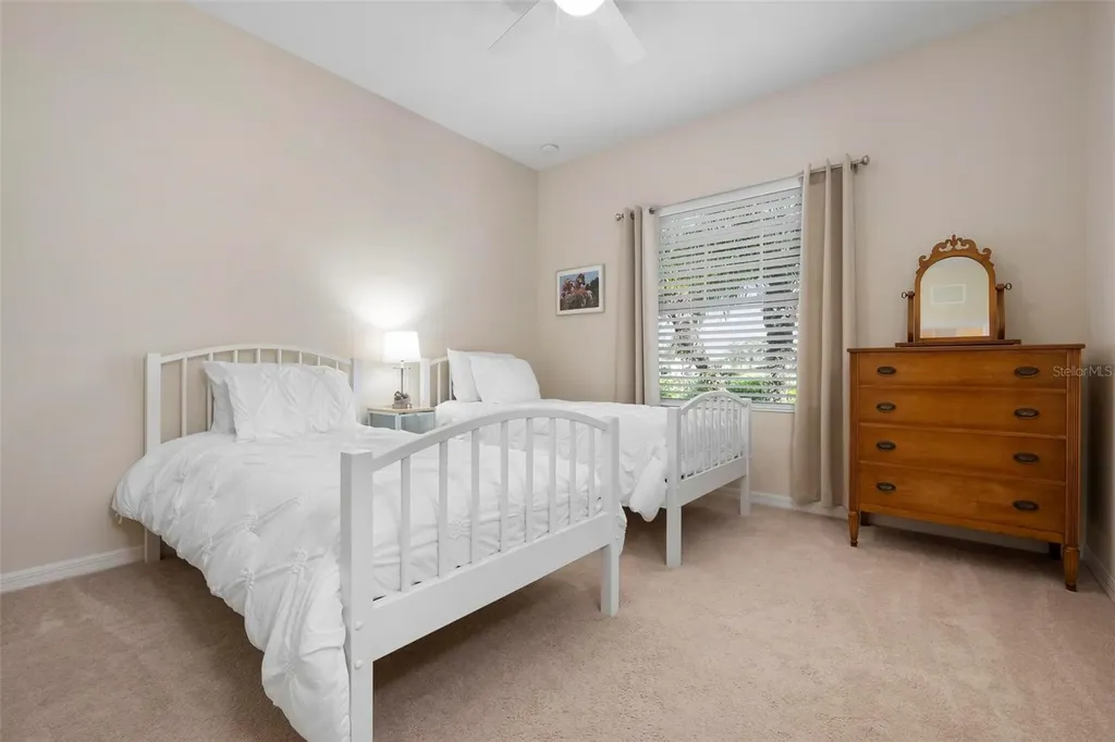4814 Lake Breeze Terrace Sarasota FL 34243