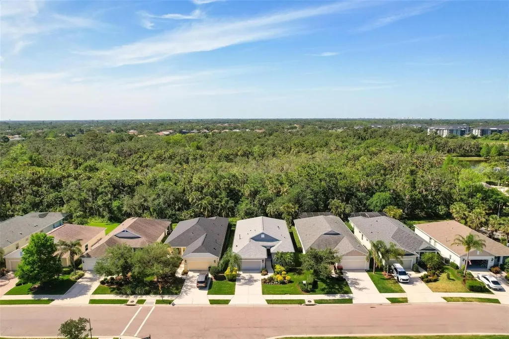 4814 Lake Breeze Terrace Sarasota FL 34243