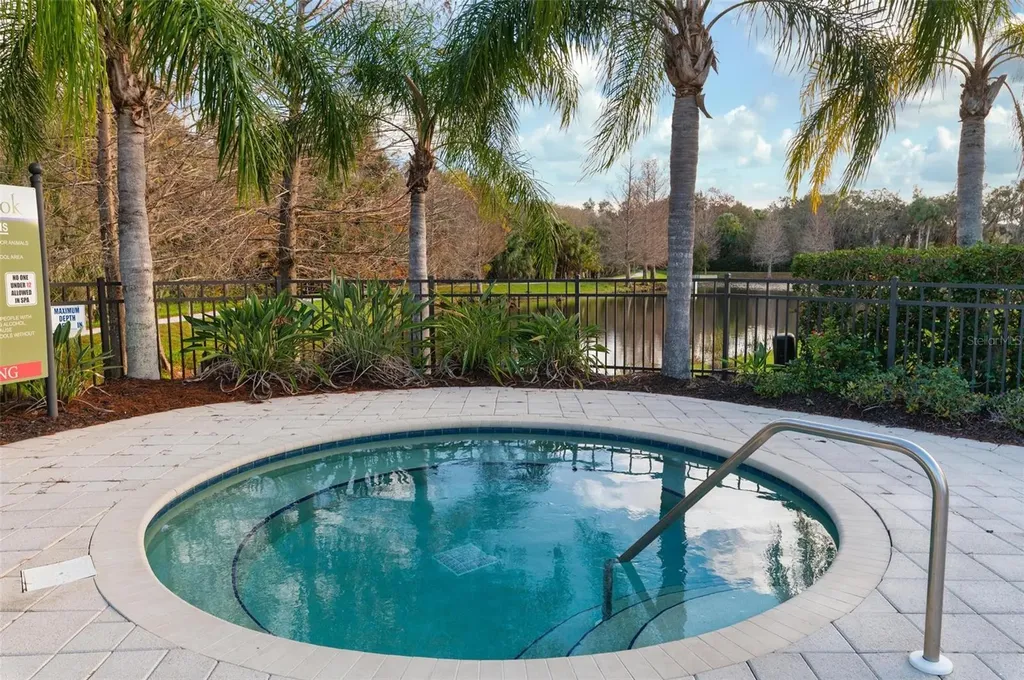 4814 Lake Breeze Terrace Sarasota FL 34243