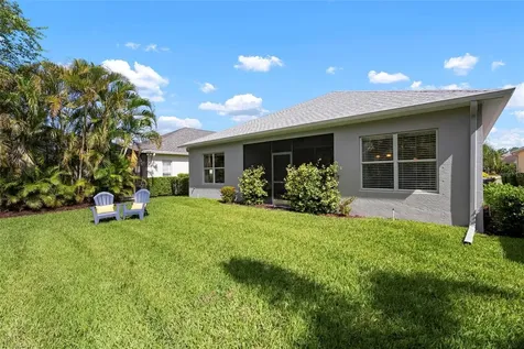 4814 Lake Breeze Terrace Sarasota FL 34243