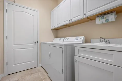 4814 Lake Breeze Terrace Sarasota FL 34243