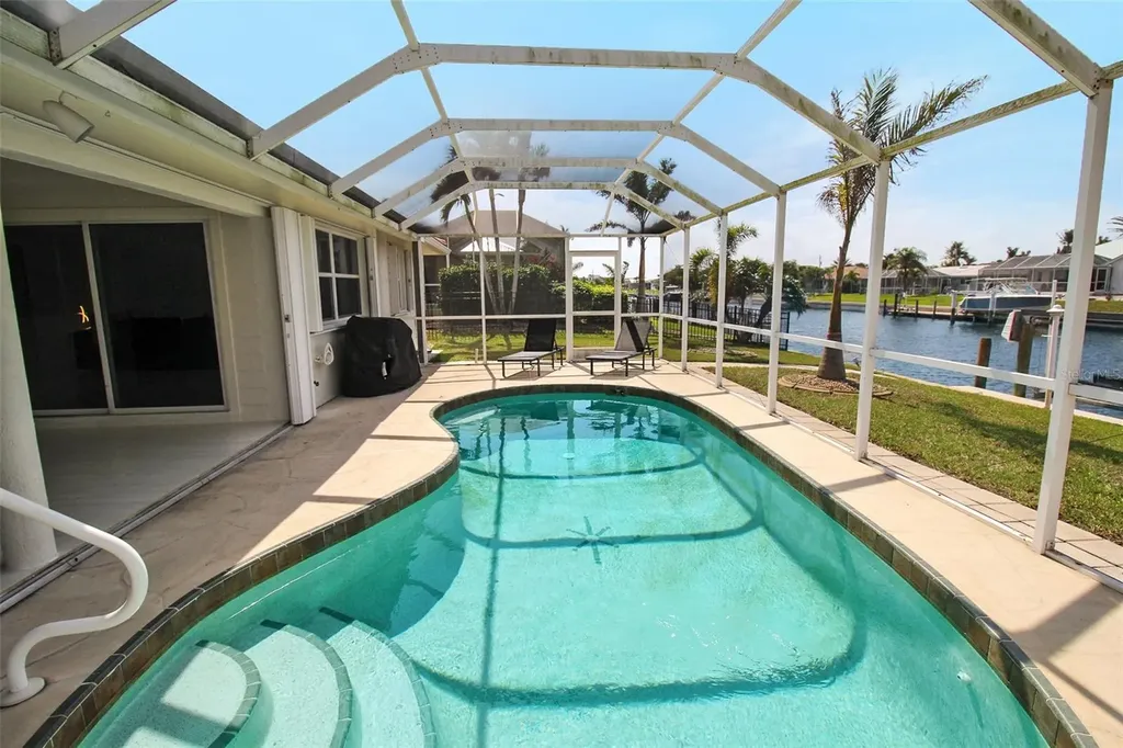 945 Bal Harbor Boulevard Punta Gorda FL 33950