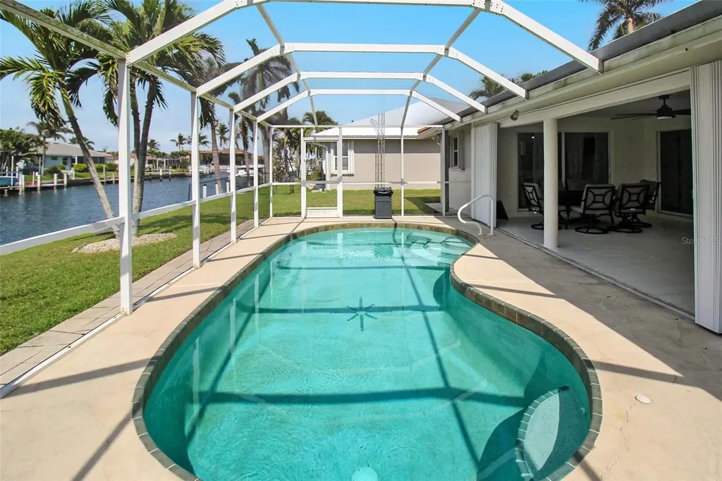 945 Bal Harbor Boulevard Punta Gorda FL 33950