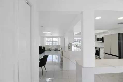 945 Bal Harbor Boulevard Punta Gorda FL 33950