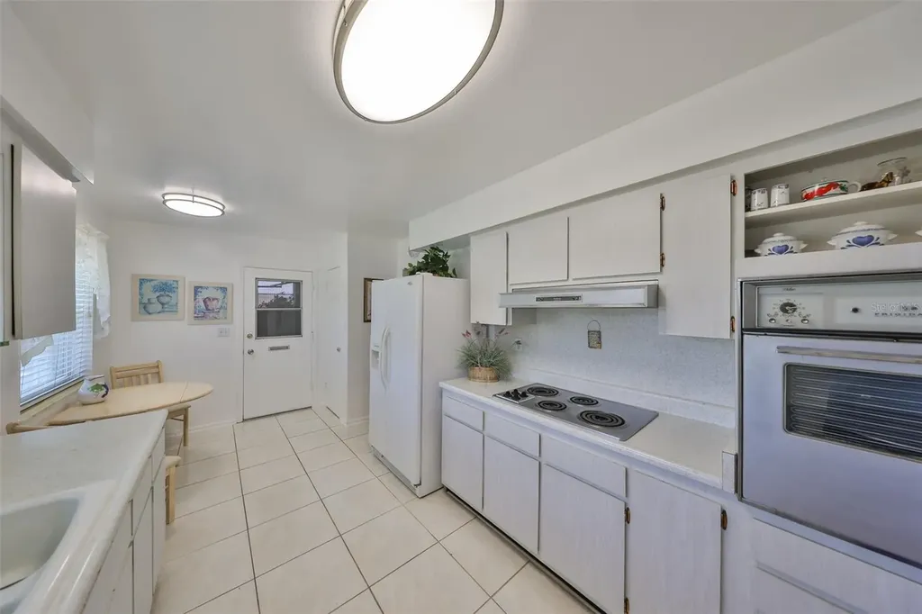 1809 Haverford Avenue Sun City Center FL 33573