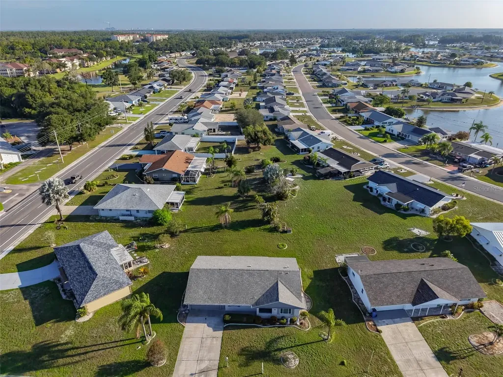 1809 Haverford Avenue Sun City Center FL 33573