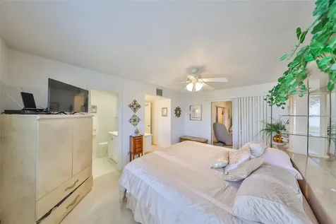 1809 Haverford Avenue Sun City Center FL 33573