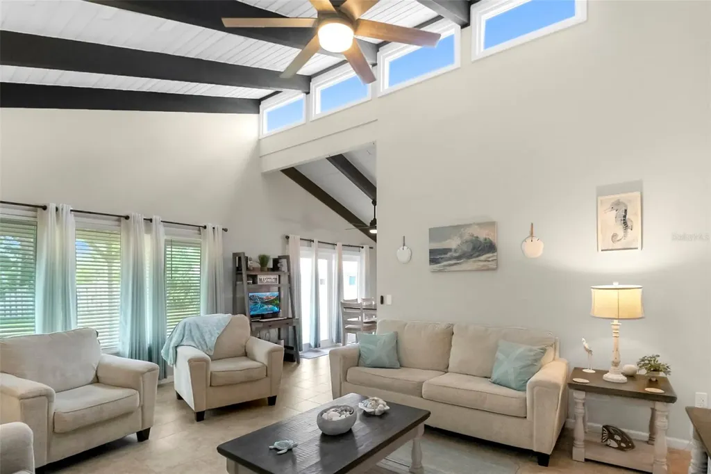 5824 Wildwood Avenue Sarasota FL 34231