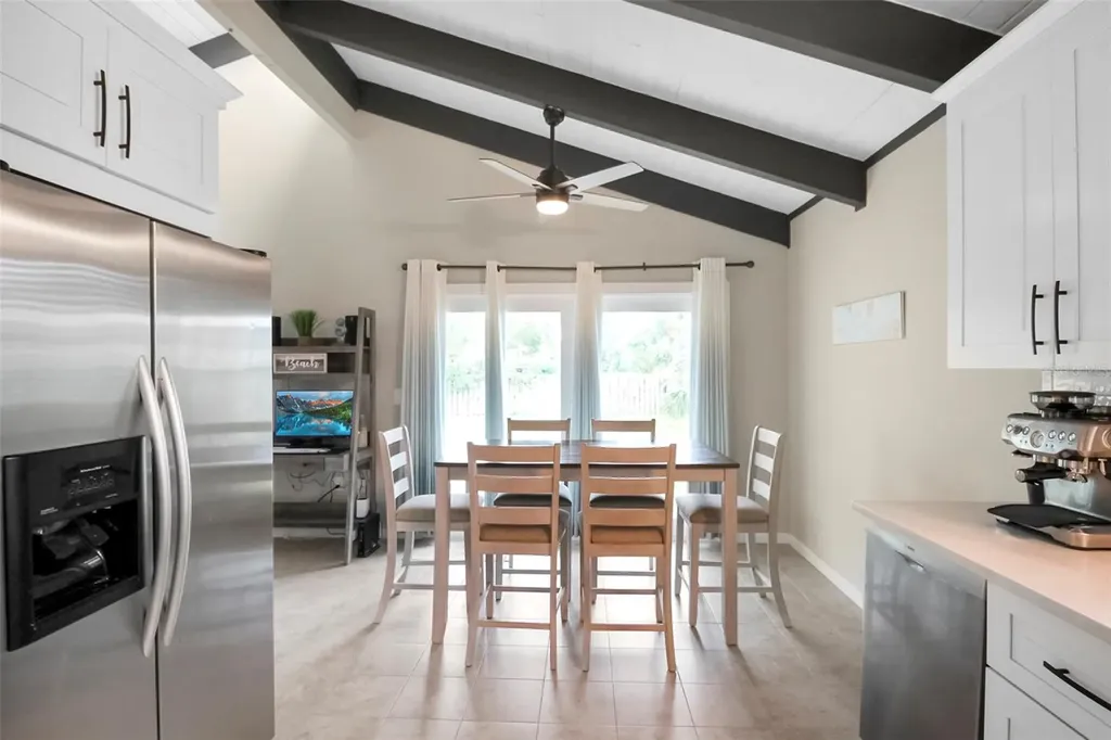 5824 Wildwood Avenue Sarasota FL 34231