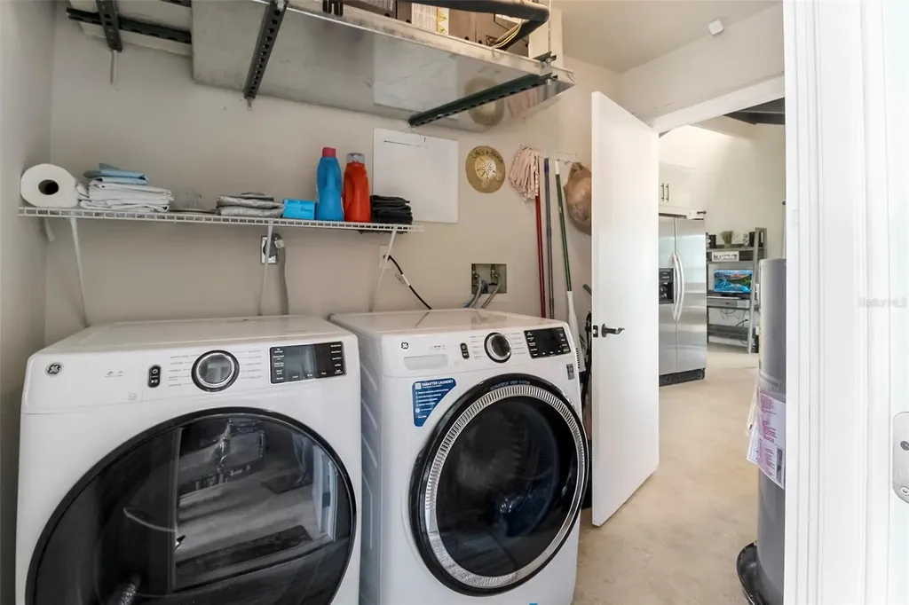 5824 Wildwood Avenue Sarasota FL 34231
