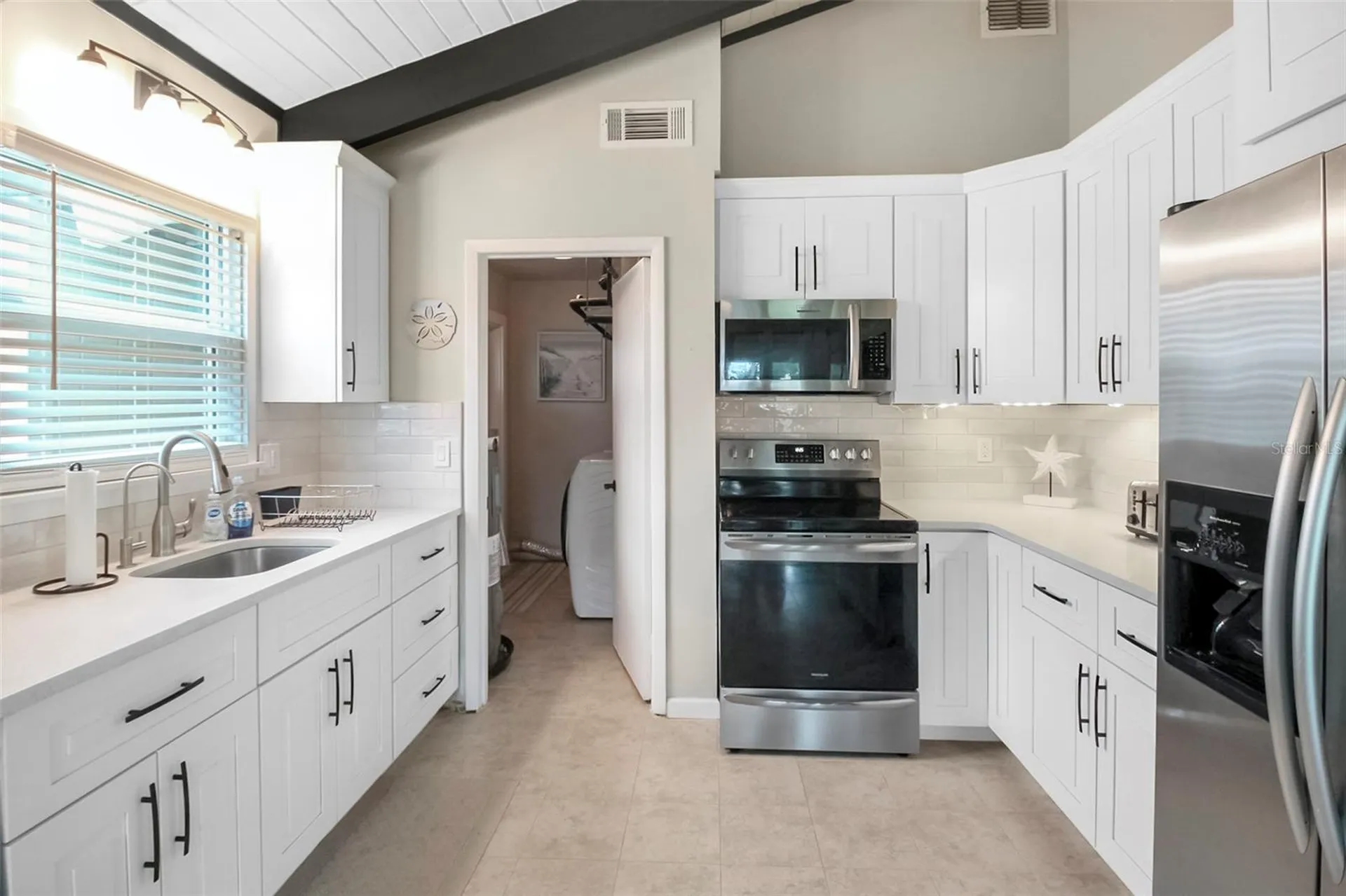 5824 Wildwood Avenue Sarasota FL 34231
