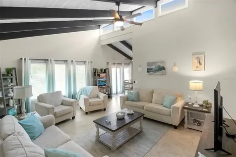 5824 Wildwood Avenue Sarasota FL 34231
