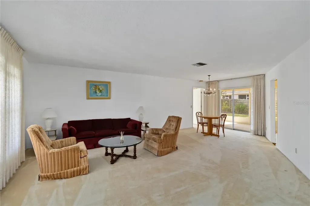 2271 Pine View Circle Sarasota FL 34231