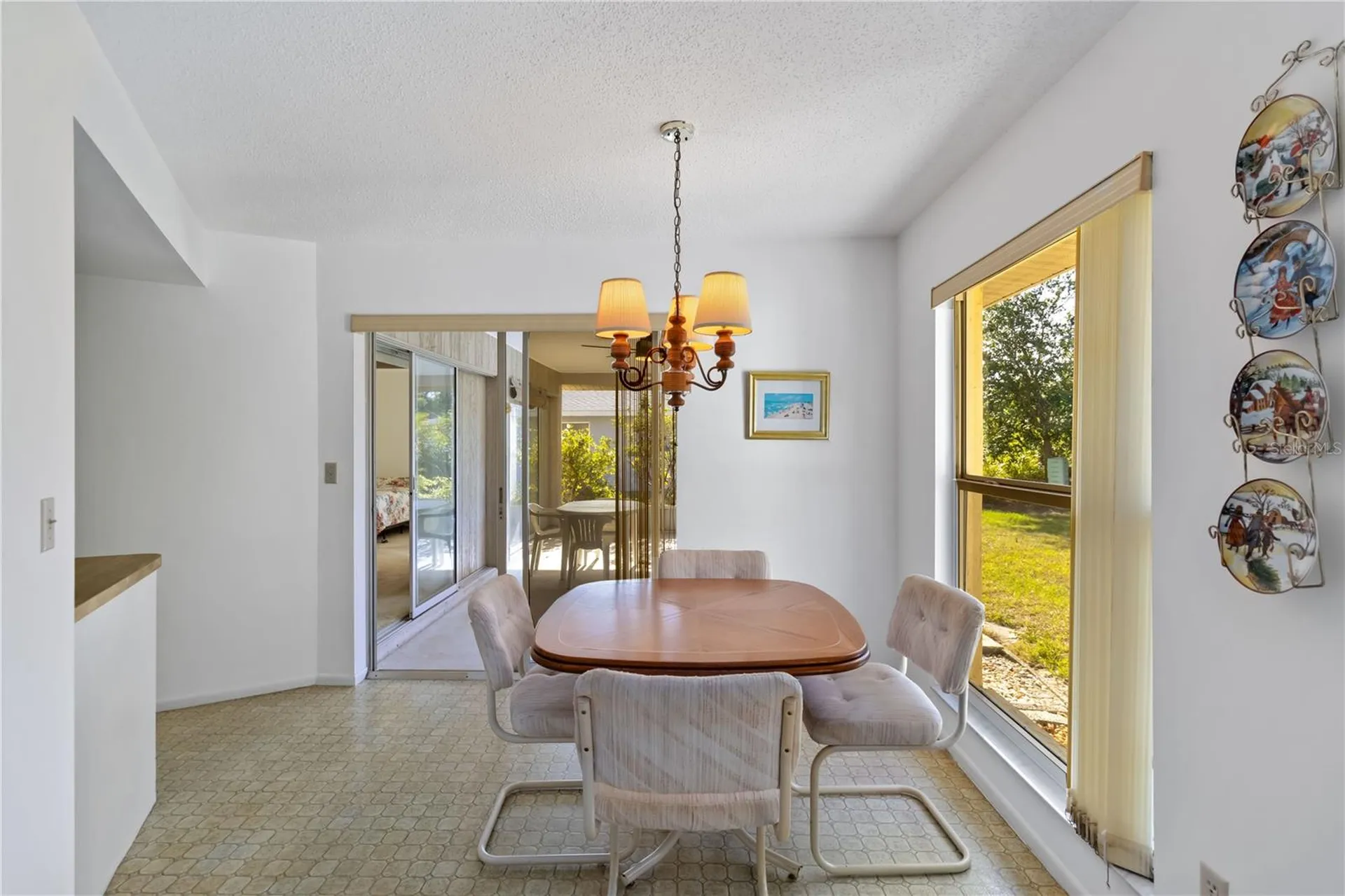 2271 Pine View Circle Sarasota FL 34231