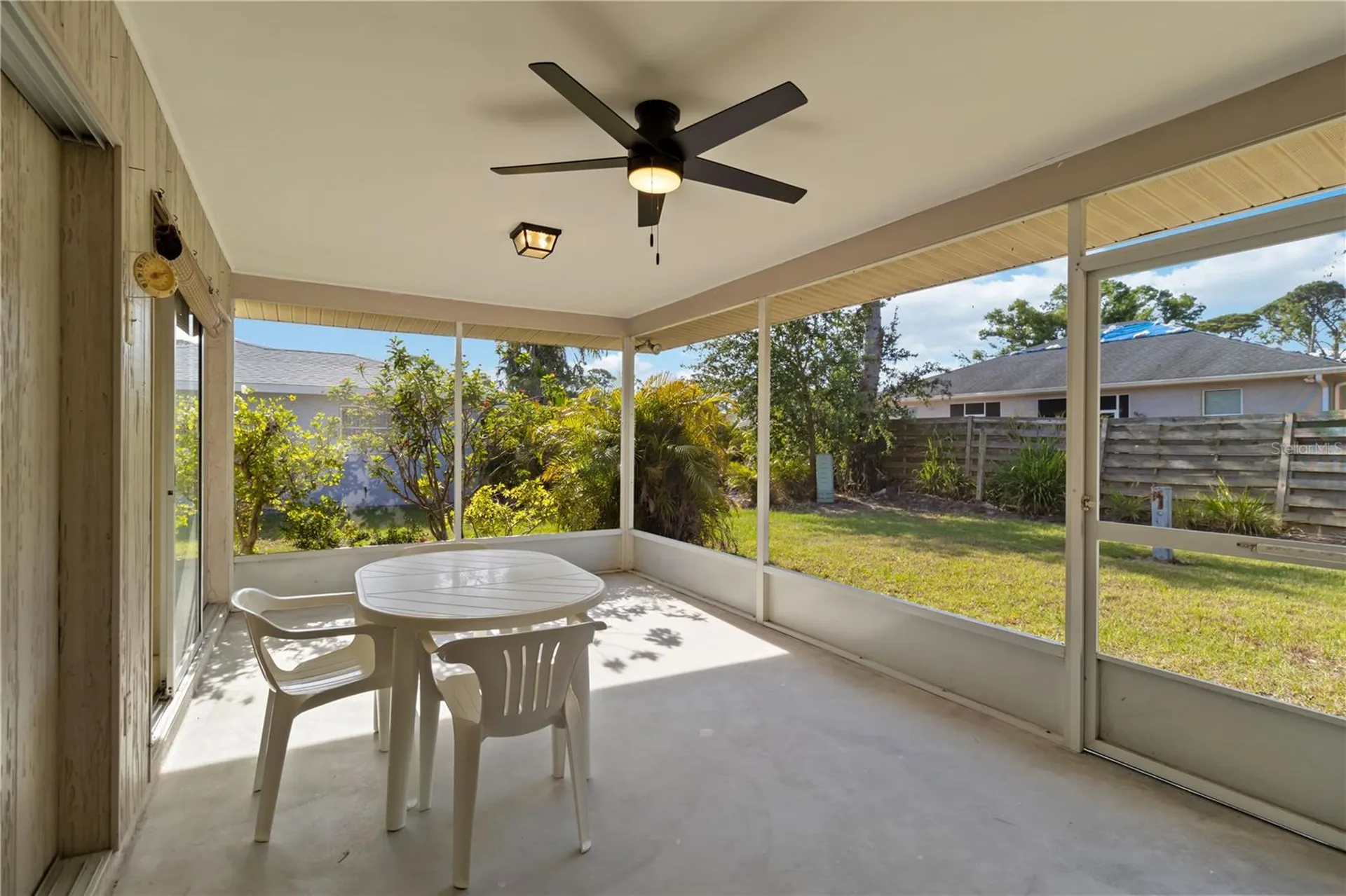 2271 Pine View Circle Sarasota FL 34231