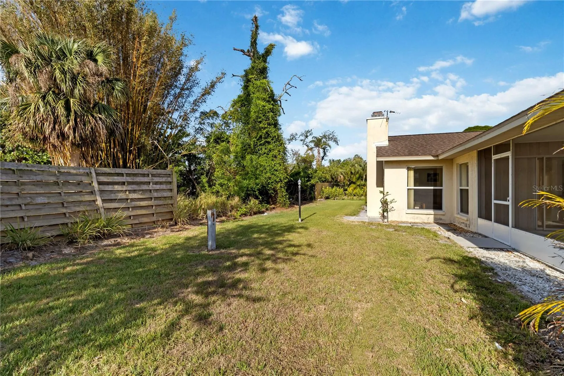 2271 Pine View Circle Sarasota FL 34231