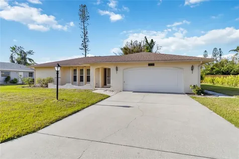 2271 Pine View Circle Sarasota FL 34231