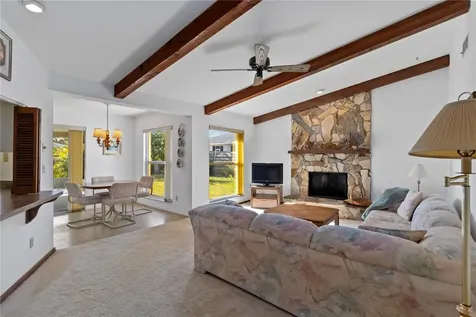 2271 Pine View Circle Sarasota FL 34231
