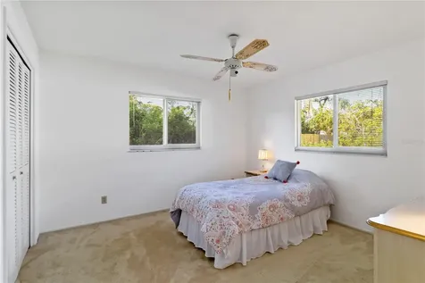 2271 Pine View Circle Sarasota FL 34231