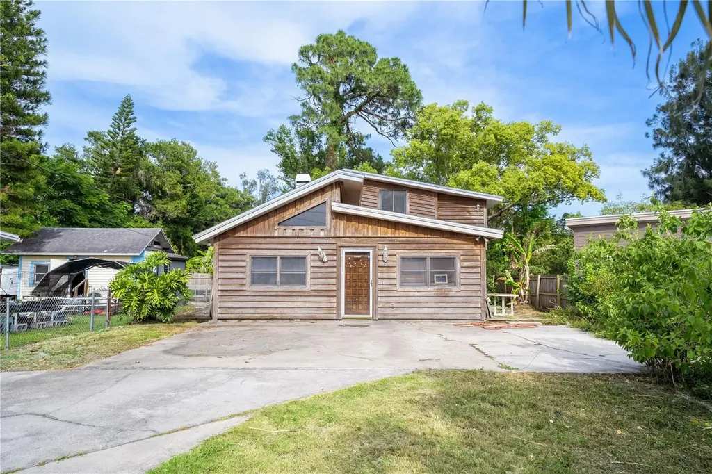 5775 61st Street N St Petersburg FL 33709