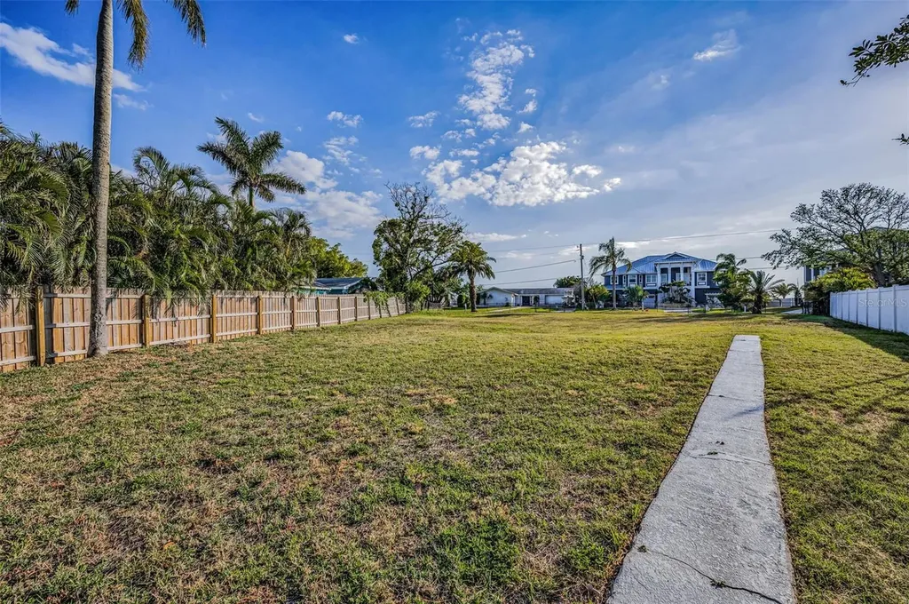 117 Carlyle Drive Palm Harbor FL 34683