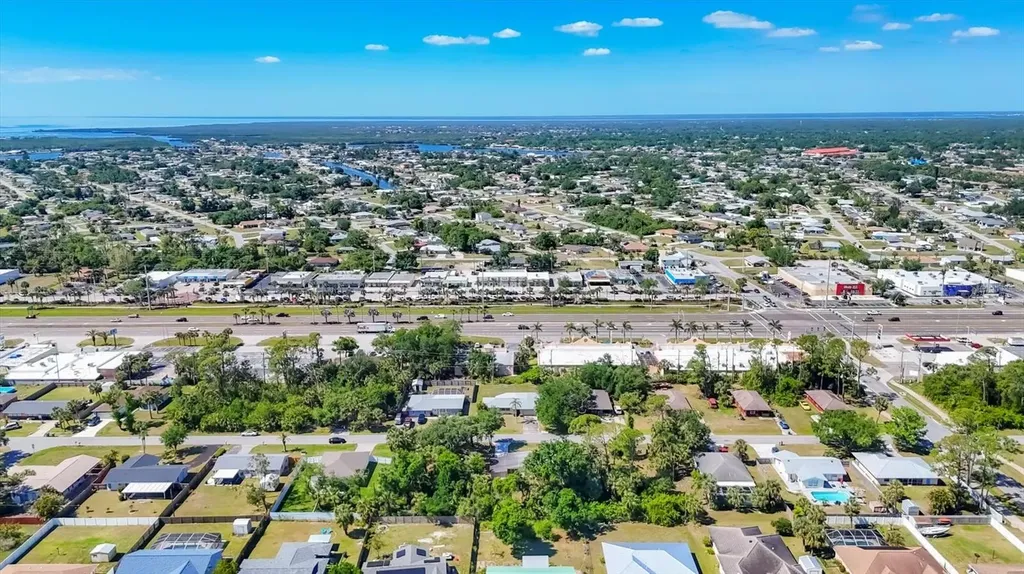 2538 Lakeshore Circle Port Charlotte FL 33952