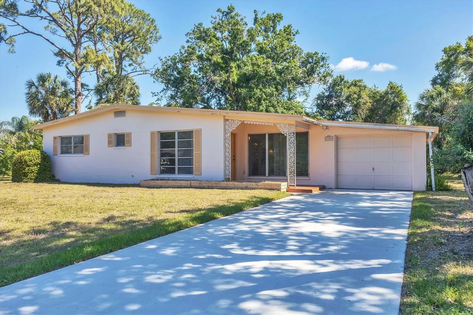 2538 Lakeshore Circle Port Charlotte FL 33952