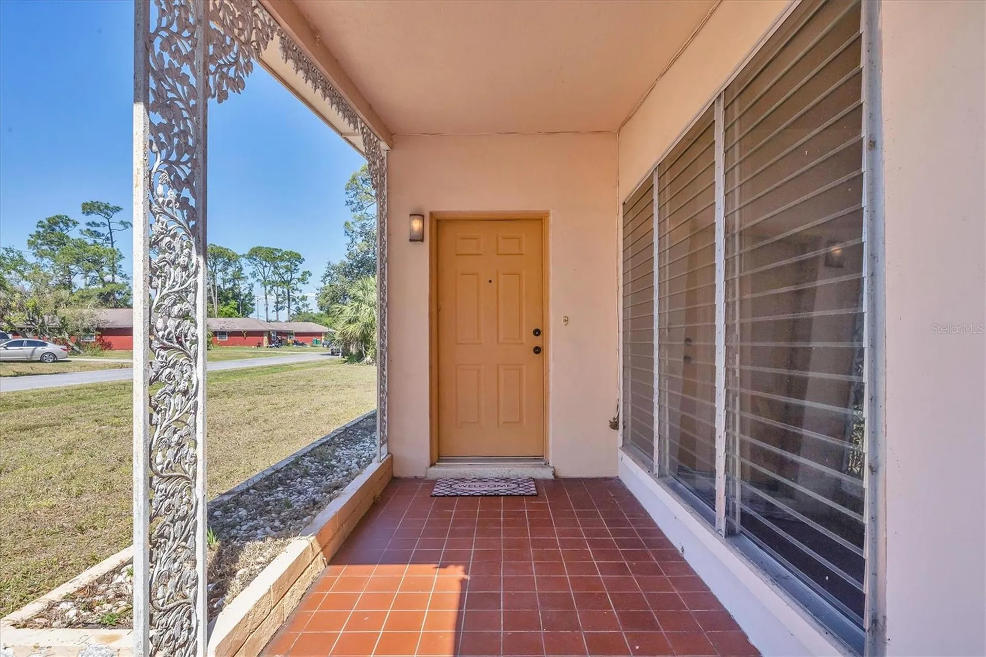 2538 Lakeshore Circle Port Charlotte FL 33952
