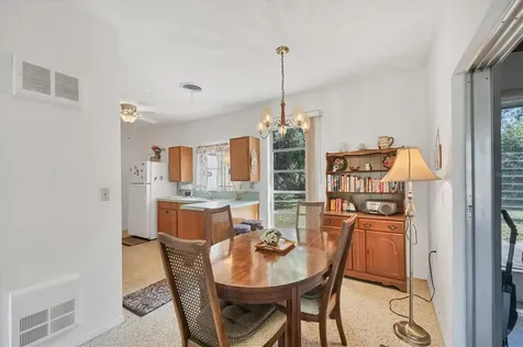 2538 Lakeshore Circle Port Charlotte FL 33952