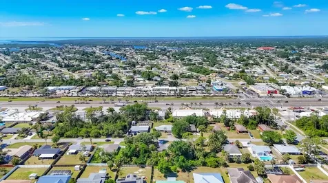 2538 Lakeshore Circle Port Charlotte FL 33952