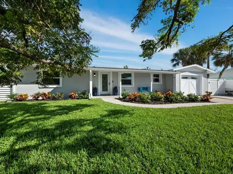 610 Russell Street Longboat Key FL 34228