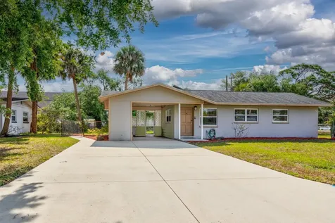 404 4th Street Merritt Island FL 32953