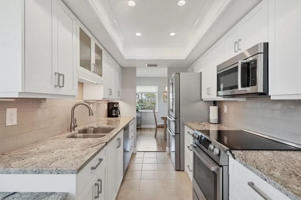 623 Estuary Drive Bradenton FL 34209
