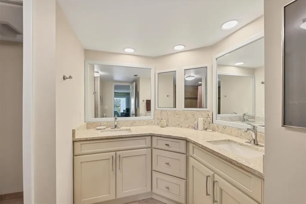 623 Estuary Drive Bradenton FL 34209