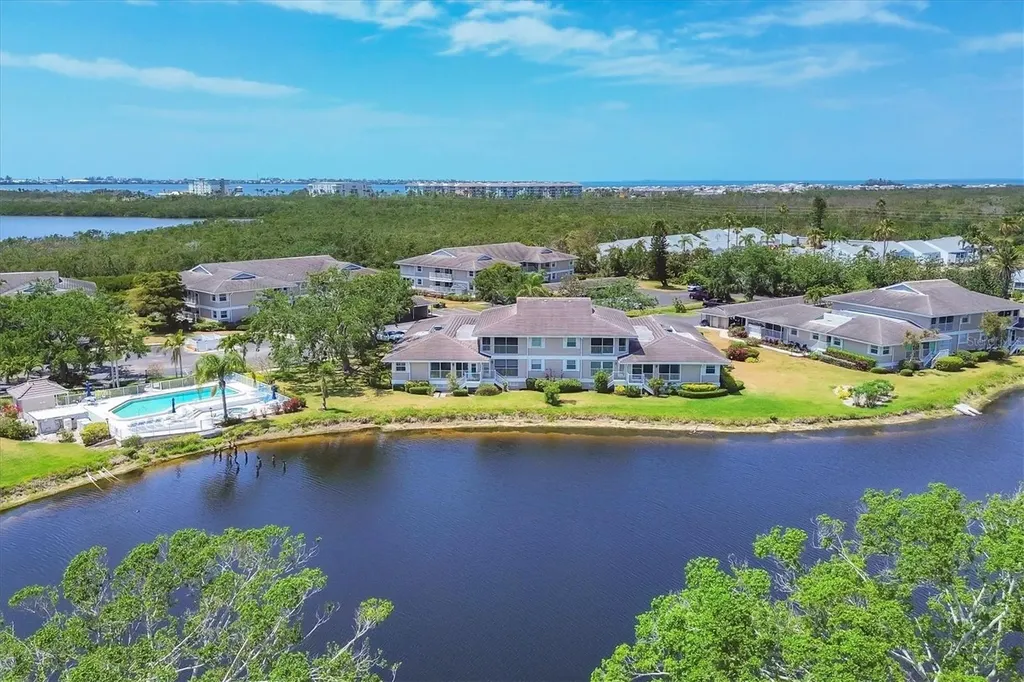 623 Estuary Drive Bradenton FL 34209