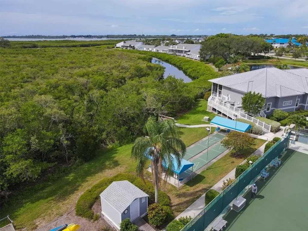 623 Estuary Drive Bradenton FL 34209