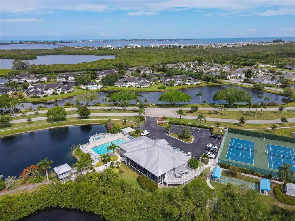 623 Estuary Drive Bradenton FL 34209
