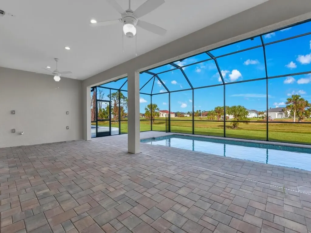 193 Rotonda Boulevard S Rotonda West FL 33947