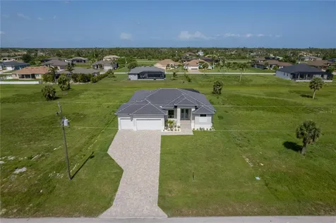 193 Rotonda Boulevard S Rotonda West FL 33947