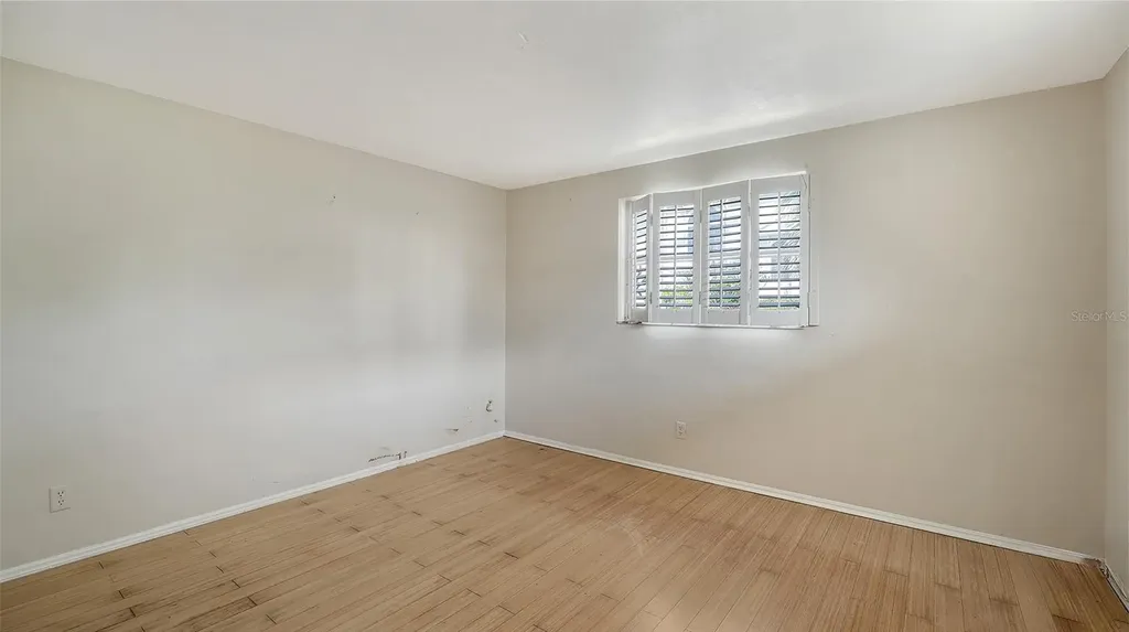 780 Jungle Queen Way Longboat Key FL 34228