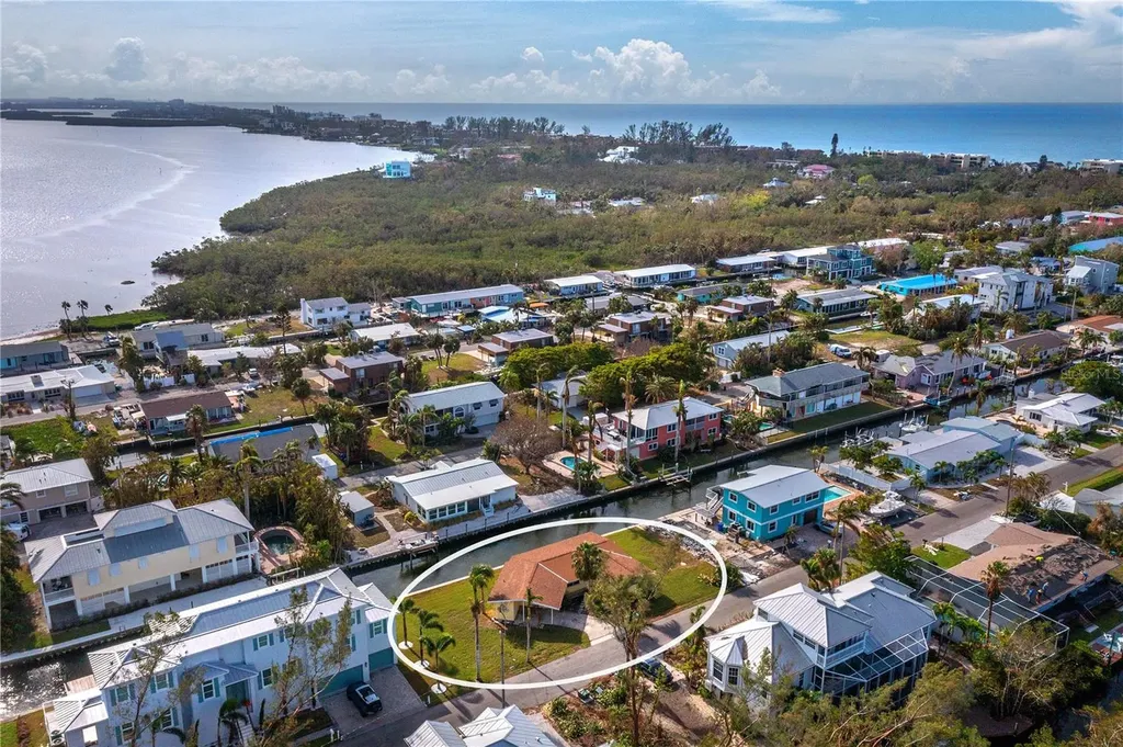 780 Jungle Queen Way Longboat Key FL 34228