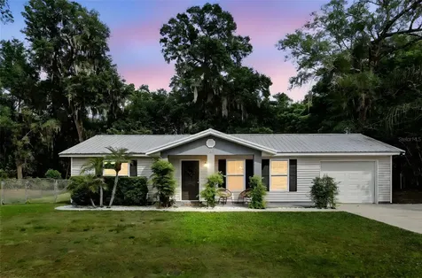 368 E Chelsea Street Deland FL 32724