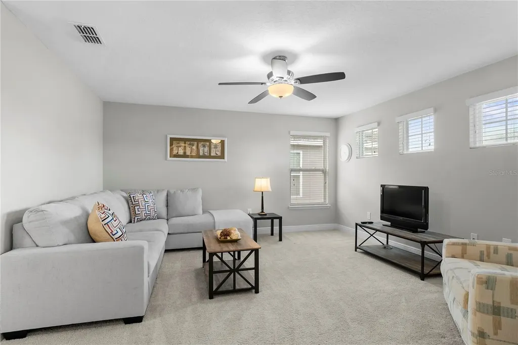 5270 Wildwood Way Davenport FL 33837