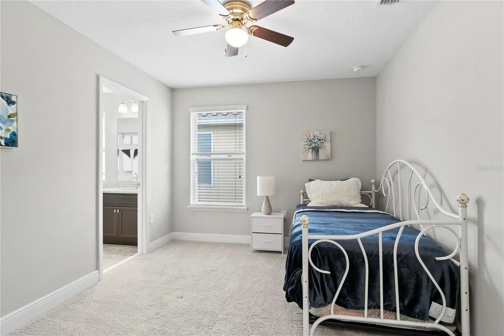 5270 Wildwood Way Davenport FL 33837