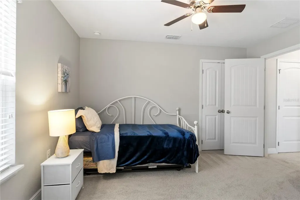 5270 Wildwood Way Davenport FL 33837
