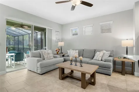 5270 Wildwood Way Davenport FL 33837
