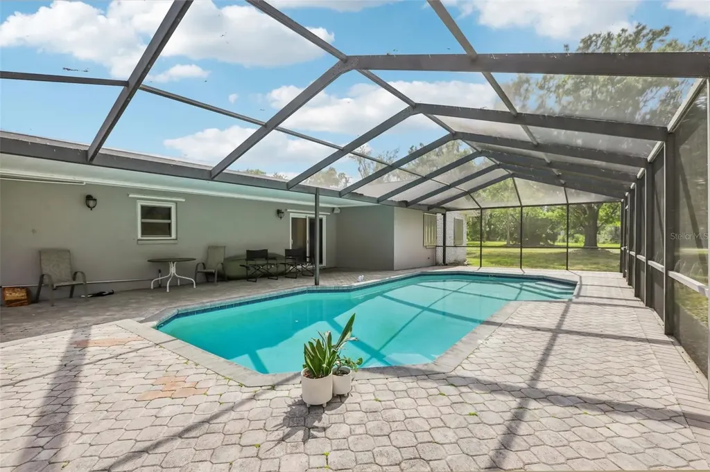 1226 Debuel Road Lutz FL 33549