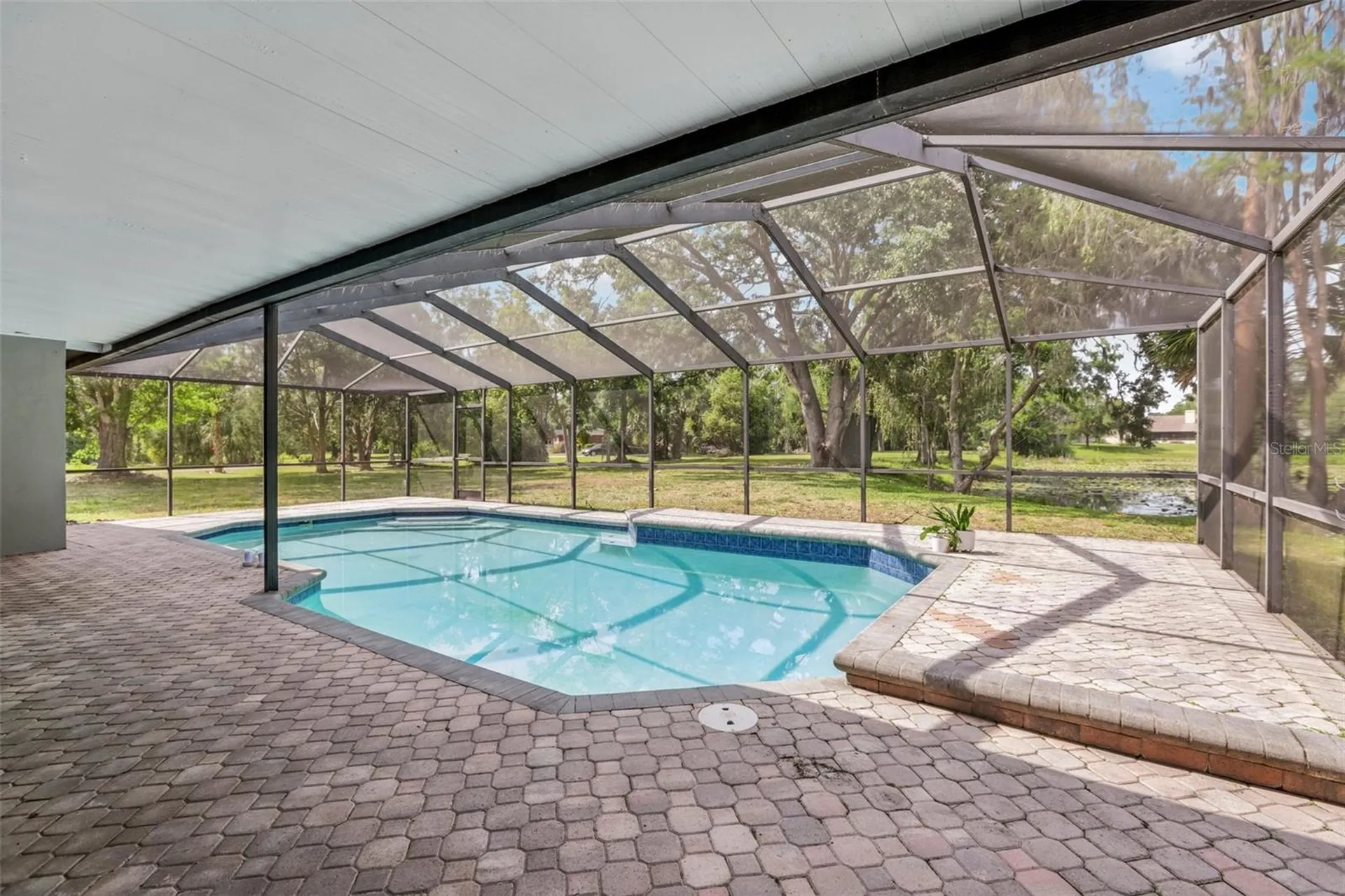 1226 Debuel Road Lutz FL 33549