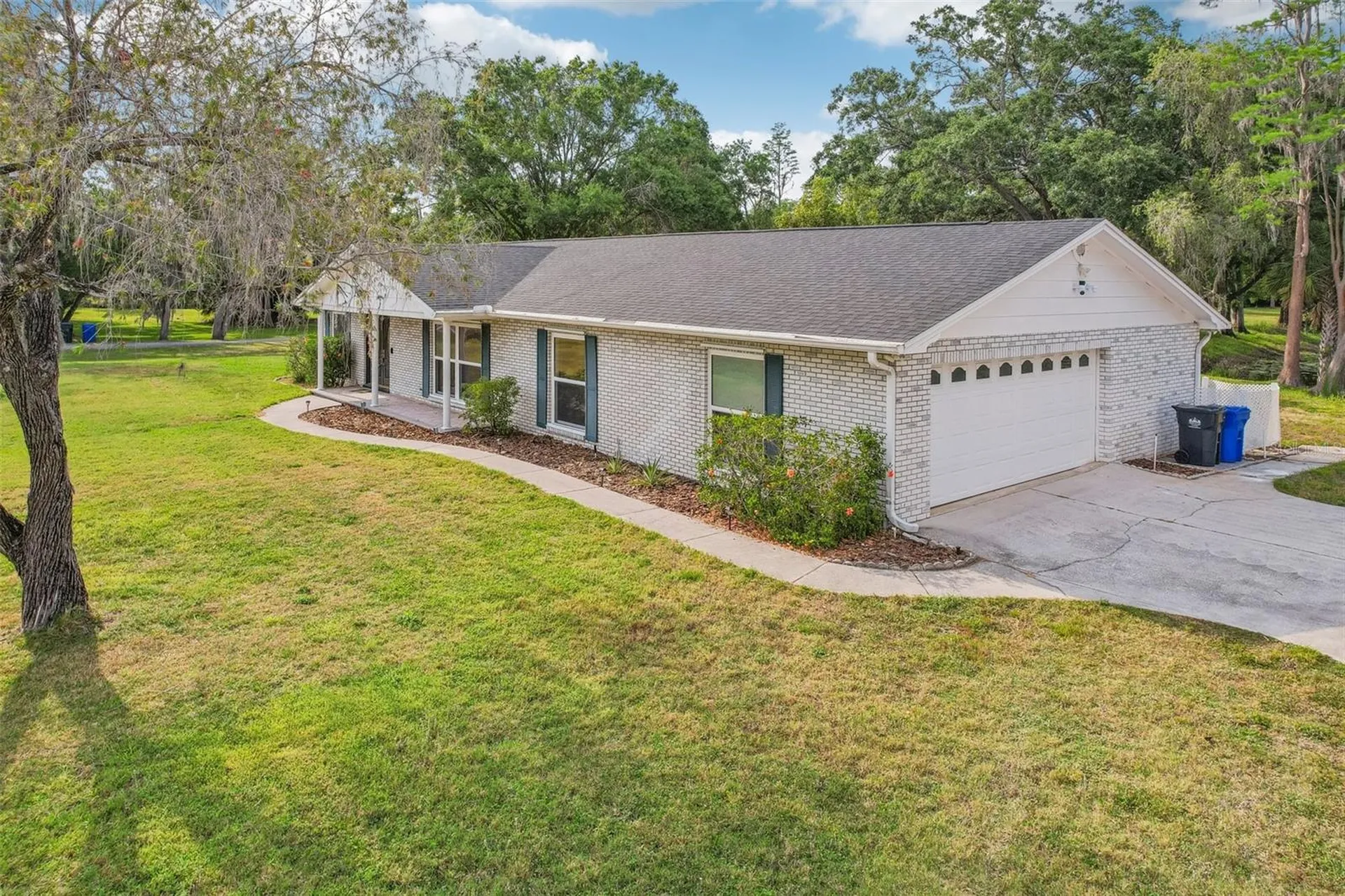 1226 Debuel Road Lutz FL 33549