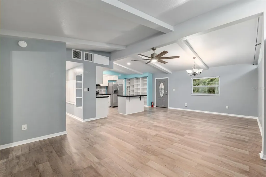 11065 NE 42nd Street Silver Springs FL 34488